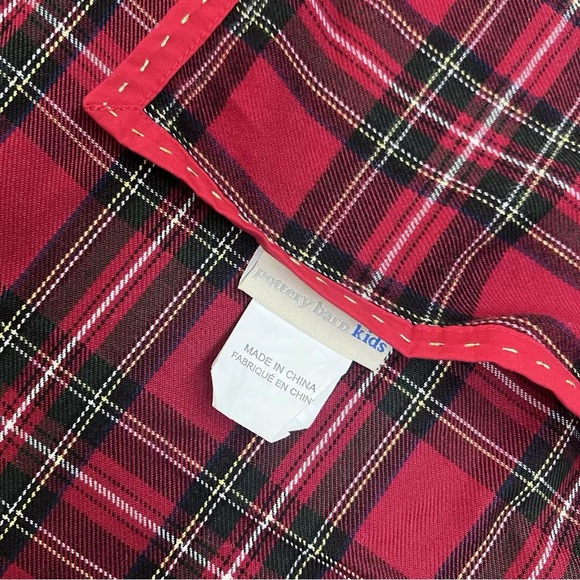 Vintage Pottery Barn Kids Christmas Holiday Stewart Plaid Tablecloth 70" x 90" - Picture 2 of 2